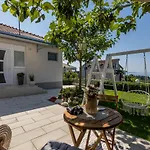 Katess With Heated Pool Villa *